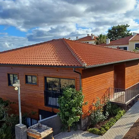 Apartment Casas De Madeira C *