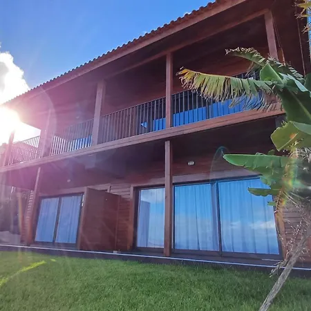 Casas De Madeira C *