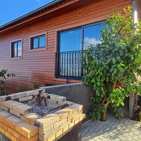 Casas De Madeira C